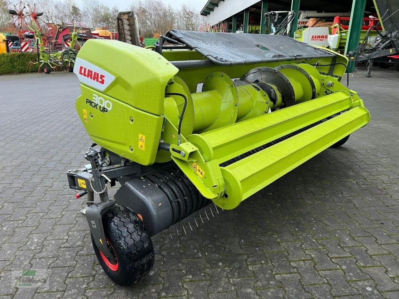 CLAAS pu 300 - Accessoire aux ensileuses: photos 2 CLAAS pu 300 - Accessoire aux ensileuses: photos 2