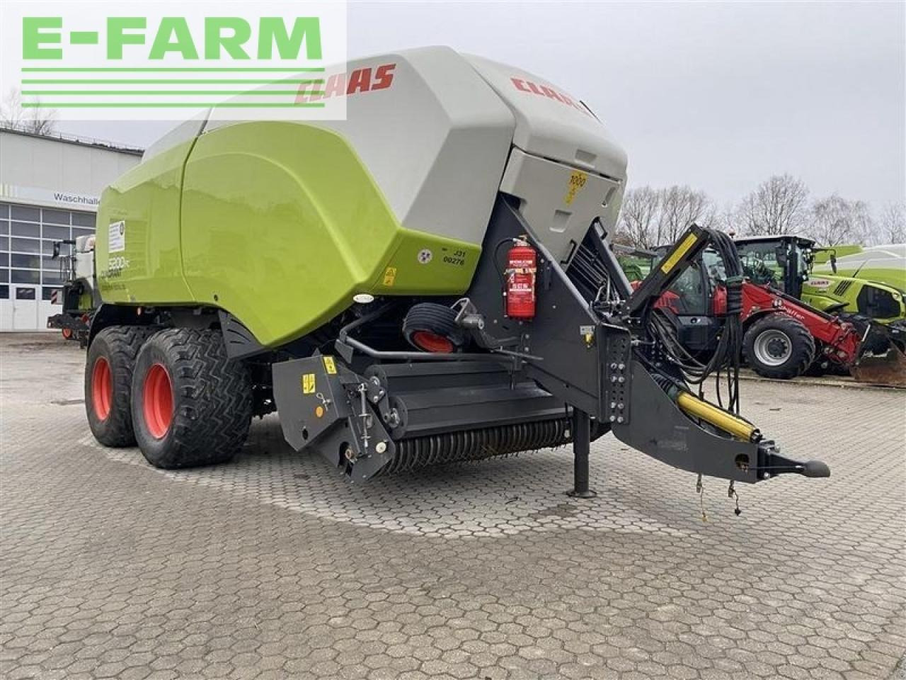 CLAAS quadrant 5200 fc tandem - Presse à balles cubiques: photos 2 CLAAS quadrant 5200 fc tandem - Presse à balles cubiques: photos 2