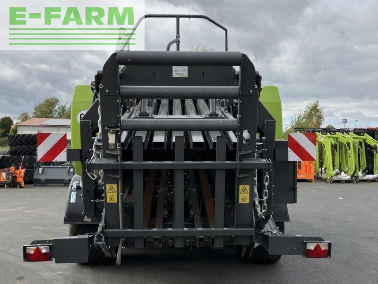 CLAAS quadrant 5300 fc ta - Presse à balles cubiques: photos 4 CLAAS quadrant 5300 fc ta - Presse à balles cubiques: photos 4