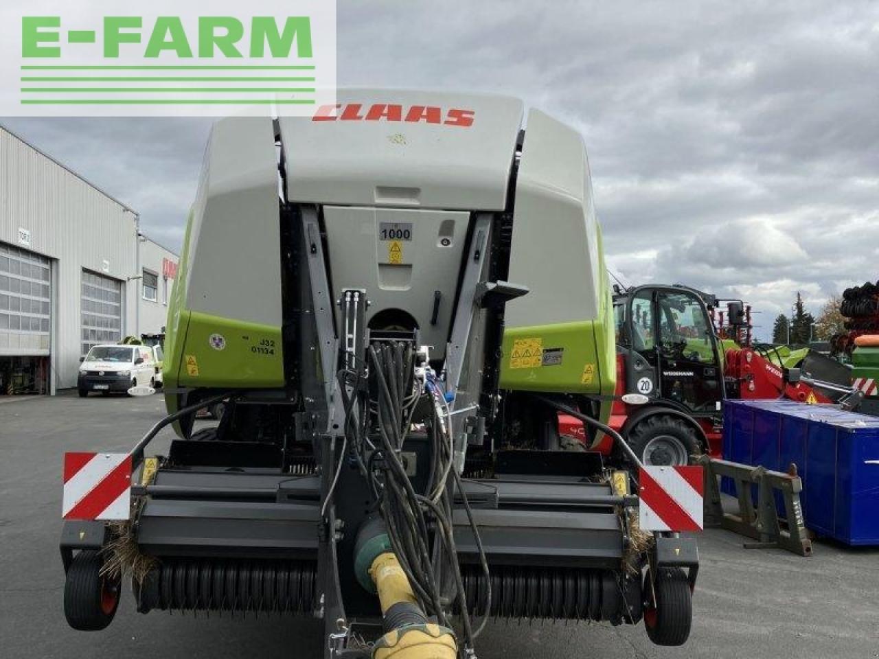 CLAAS quadrant 5300 fc ta - Presse à balles cubiques: photos 2 CLAAS quadrant 5300 fc ta - Presse à balles cubiques: photos 2
