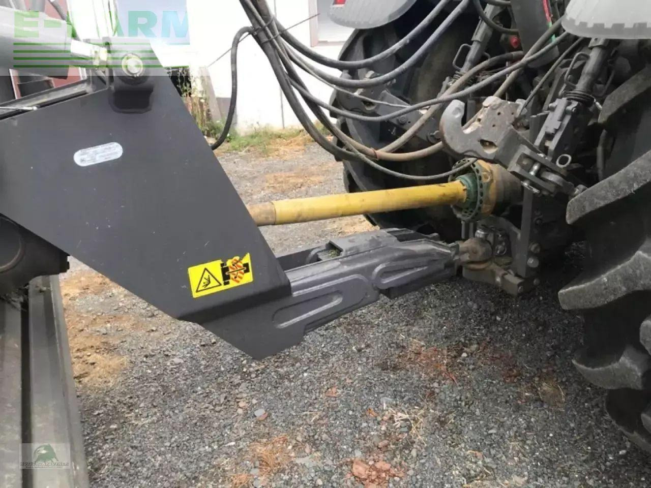 CLAAS quantum 4700p - Autochargeuse: photos 5 CLAAS quantum 4700p - Autochargeuse: photos 5