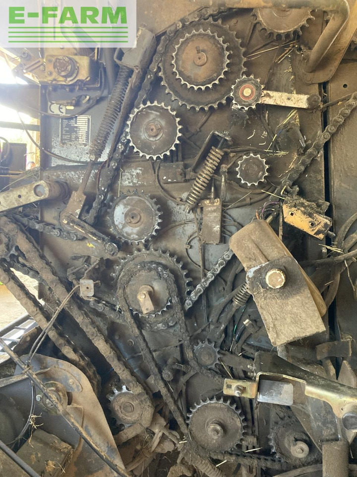 CLAAS rollant 455 rc uniwrap - Presse à balles cubiques: photos 5 CLAAS rollant 455 rc uniwrap - Presse à balles cubiques: photos 5