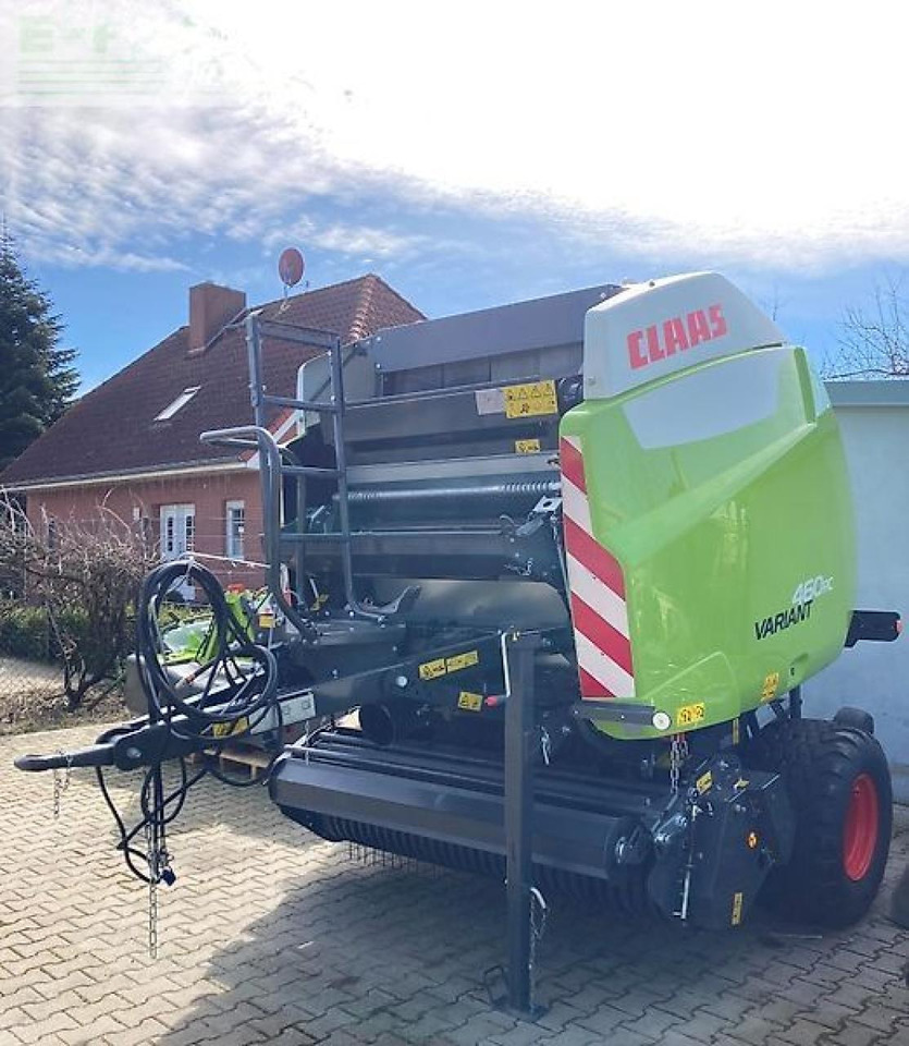 CLAAS variant 460 rc pro - variable rundballenpresse - Presse à balles cubiques: photos 3 CLAAS variant 460 rc pro - variable rundballenpresse - Presse à balles cubiques: photos 3