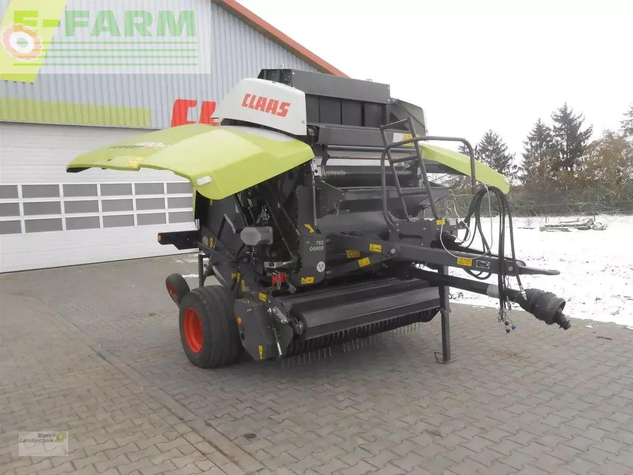 CLAAS variant 480 rc pro - Presse à balles cubiques: photos 3 CLAAS variant 480 rc pro - Presse à balles cubiques: photos 3