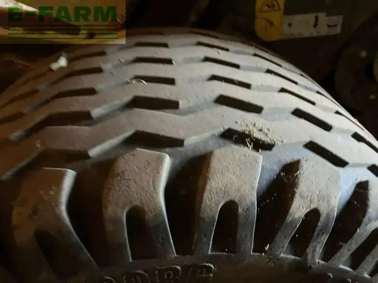 Presse à balles cubiques CLAAS variant 485 rc: photos 8 Presse à balles cubiques CLAAS variant 485 rc: photos 8