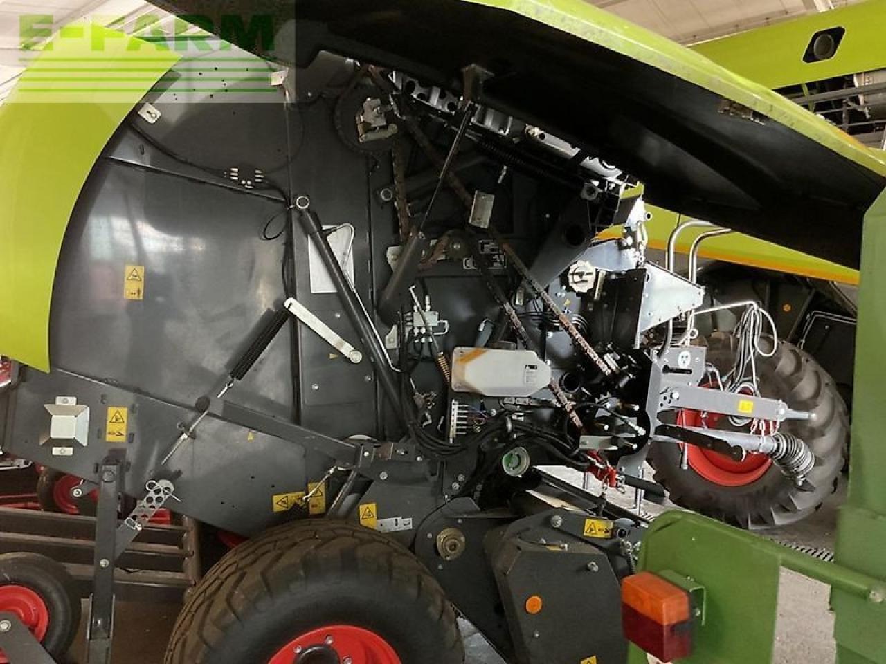 CLAAS variant 485 rc - Presse à balles cubiques: photos 5 CLAAS variant 485 rc - Presse à balles cubiques: photos 5