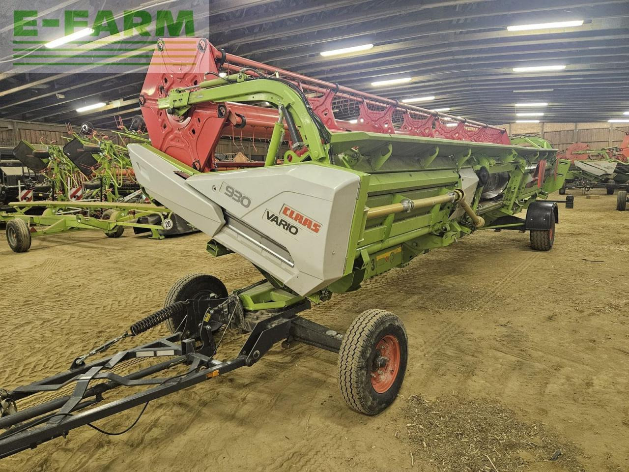 CLAAS vario 930 + 2 rapstrenner + transportwagen - Moissoneuse: photos 1 CLAAS vario 930 + 2 rapstrenner + transportwagen - Moissoneuse: photos 1