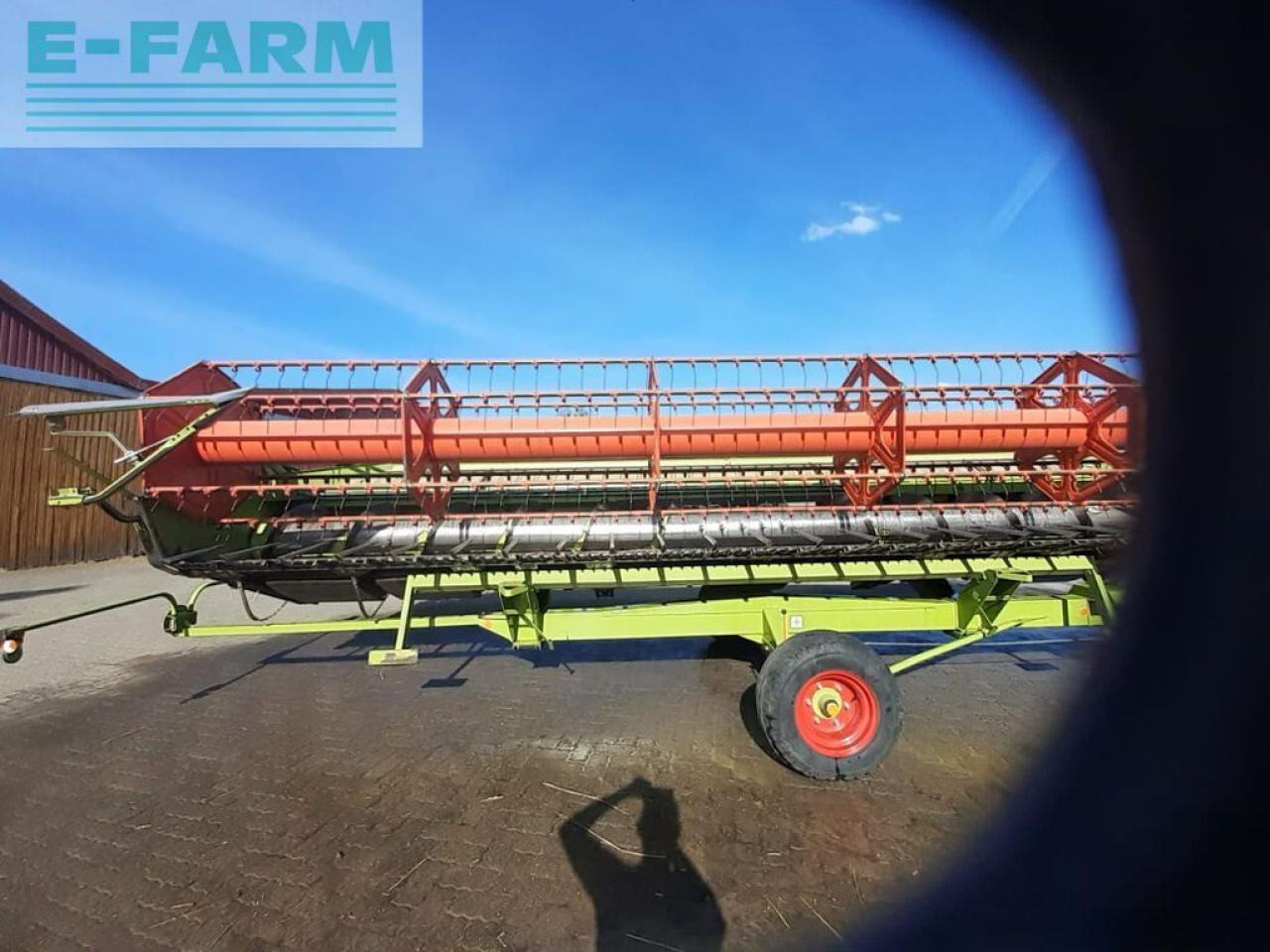 CLAAS vario-schneidwerk v 750 + transportwagen - Accessoire aux ensileuses: photos 1 CLAAS vario-schneidwerk v 750 + transportwagen - Accessoire aux ensileuses: photos 1