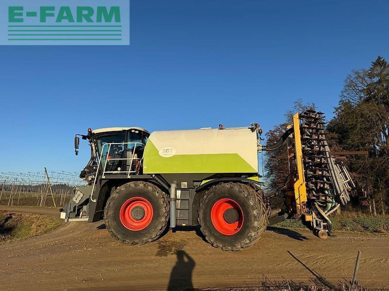 Tracteur agricole CLAAS xerion 3800 saddle trac mit sgt gülleaufbau SADDLE TRAC: photos 12