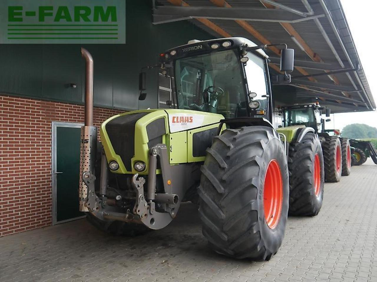 CLAAS xerion 3800 trac TRAC - Tracteur agricole: photos 3 CLAAS xerion 3800 trac TRAC - Tracteur agricole: photos 3