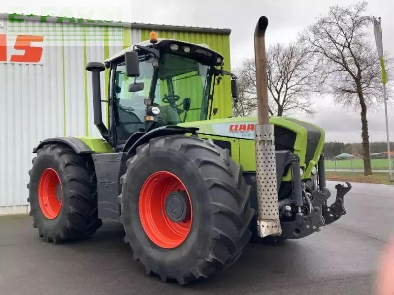CLAAS xerion 3800 trac vc TRAC VC - Tracteur agricole: photos 3 CLAAS xerion 3800 trac vc TRAC VC - Tracteur agricole: photos 3