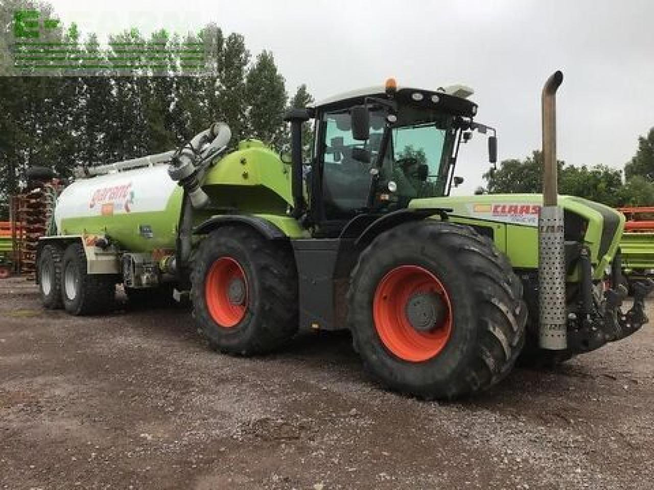 CLAAS xerion 3800 trac vc TRAC VC - Tracteur agricole: photos 3 CLAAS xerion 3800 trac vc TRAC VC - Tracteur agricole: photos 3