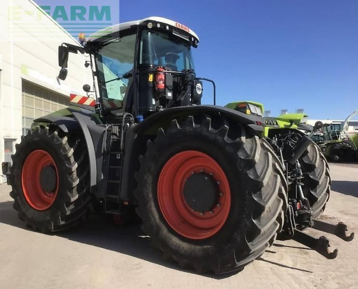 CLAAS xerion 4200 trac vc TRAC VC - Tracteur agricole: photos 4 CLAAS xerion 4200 trac vc TRAC VC - Tracteur agricole: photos 4