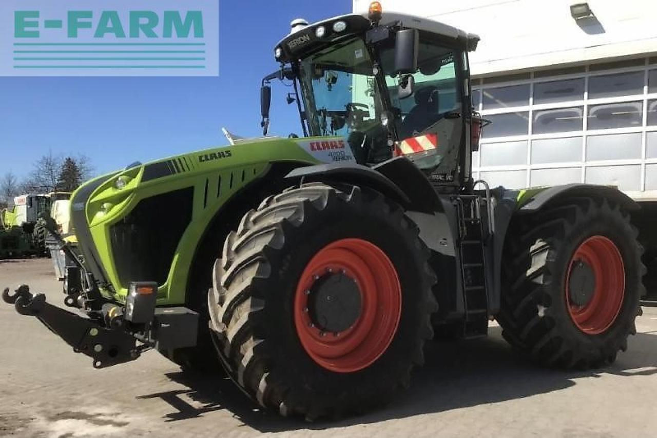 CLAAS xerion 4200 trac vc TRAC VC - Tracteur agricole: photos 1 CLAAS xerion 4200 trac vc TRAC VC - Tracteur agricole: photos 1