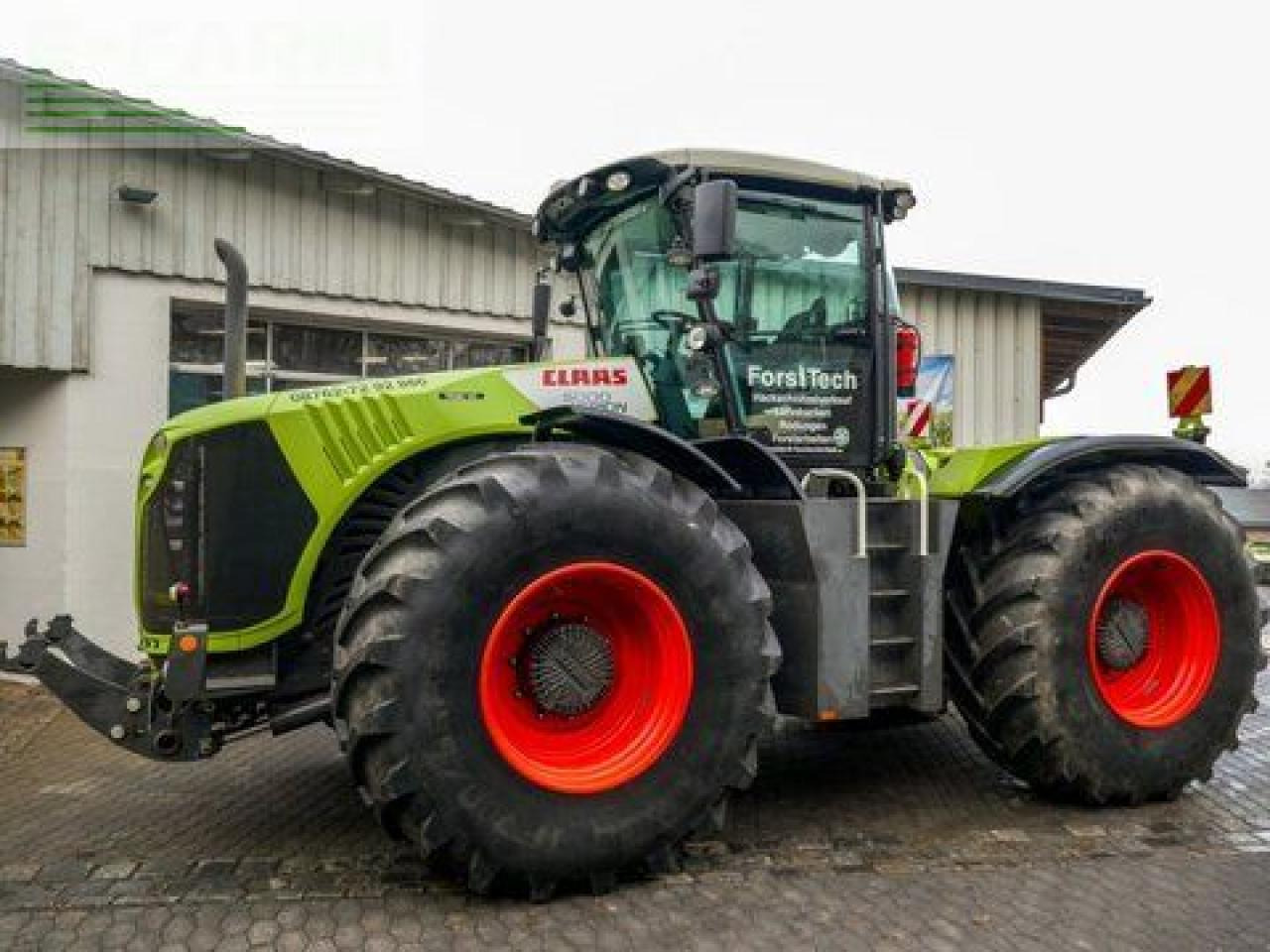 CLAAS xerion 4500 trac vc TRAC VC - Tracteur agricole: photos 2 CLAAS xerion 4500 trac vc TRAC VC - Tracteur agricole: photos 2