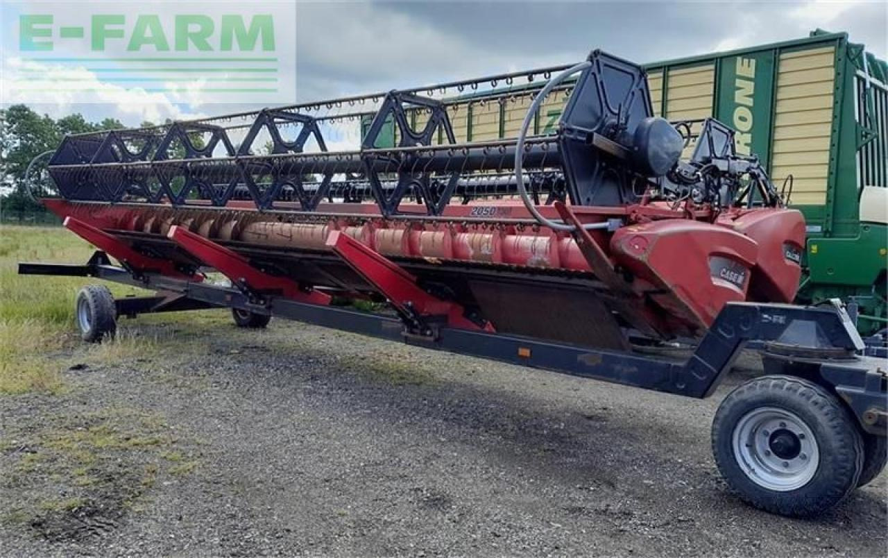 Moissonneuse-batteuse Case-IH 8010 med 30 fods skærebord: photos 20