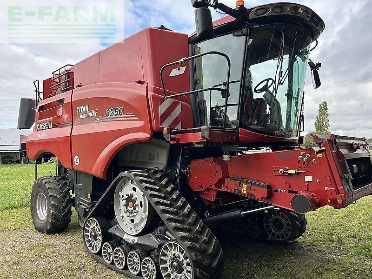 Case-IH axial flow 8250 st5 - Moissonneuse-batteuse: photos 2 Case-IH axial flow 8250 st5 - Moissonneuse-batteuse: photos 2