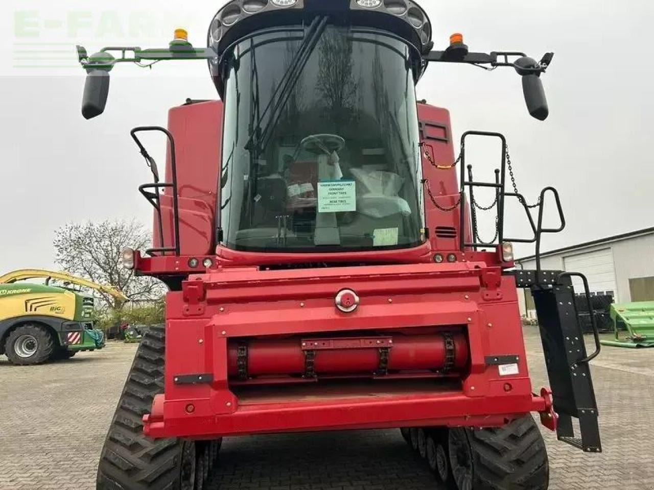 Case-IH axial flow 8250 st5 p - Moissonneuse-batteuse: photos 3 Case-IH axial flow 8250 st5 p - Moissonneuse-batteuse: photos 3