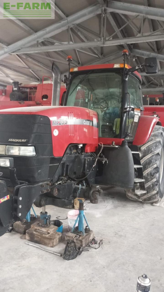 Case-IH magnum 255 MX - Tracteur agricole: photos 1 Case-IH magnum 255 MX - Tracteur agricole: photos 1
