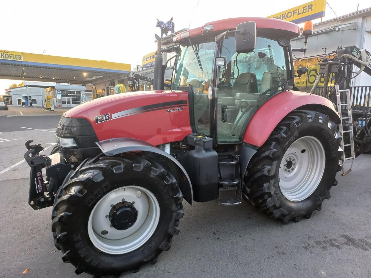 Case-IH maxxum mc 125 profi MC - Tracteur agricole: photos 2 Case-IH maxxum mc 125 profi MC - Tracteur agricole: photos 2