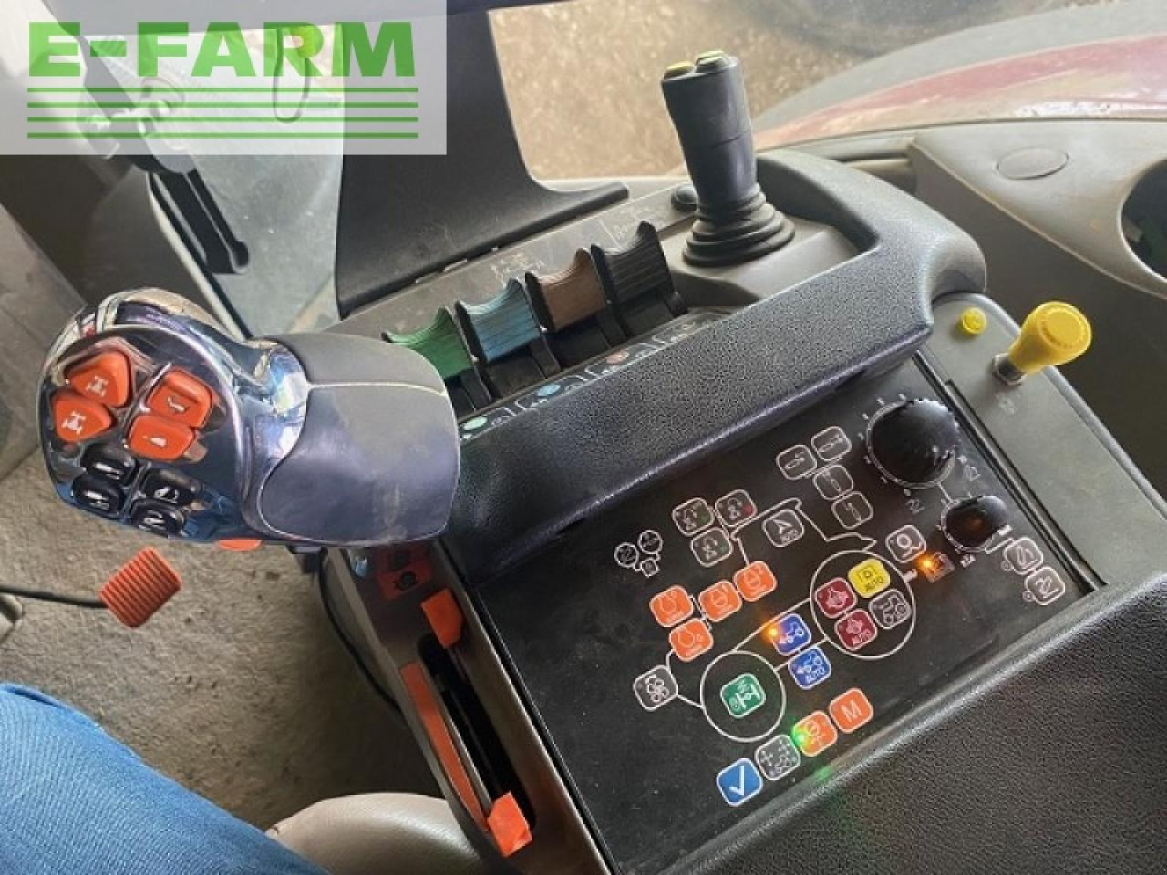 Tracteur agricole Case-IH optum 270 cvx CVX: photos 7