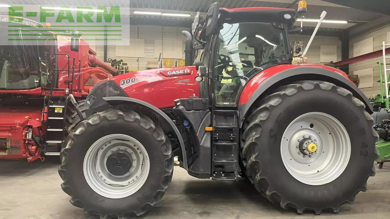 Case-IH optum 300 cvxdrive - Tracteur agricole: photos 1 Case-IH optum 300 cvxdrive - Tracteur agricole: photos 1