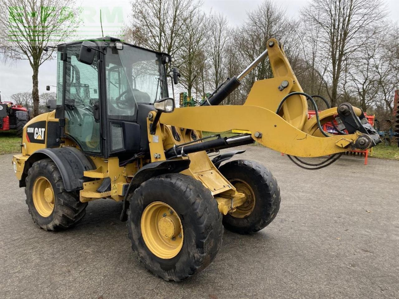 Caterpillar 908m - Mini pelle: photos 2 Caterpillar 908m - Mini pelle: photos 2