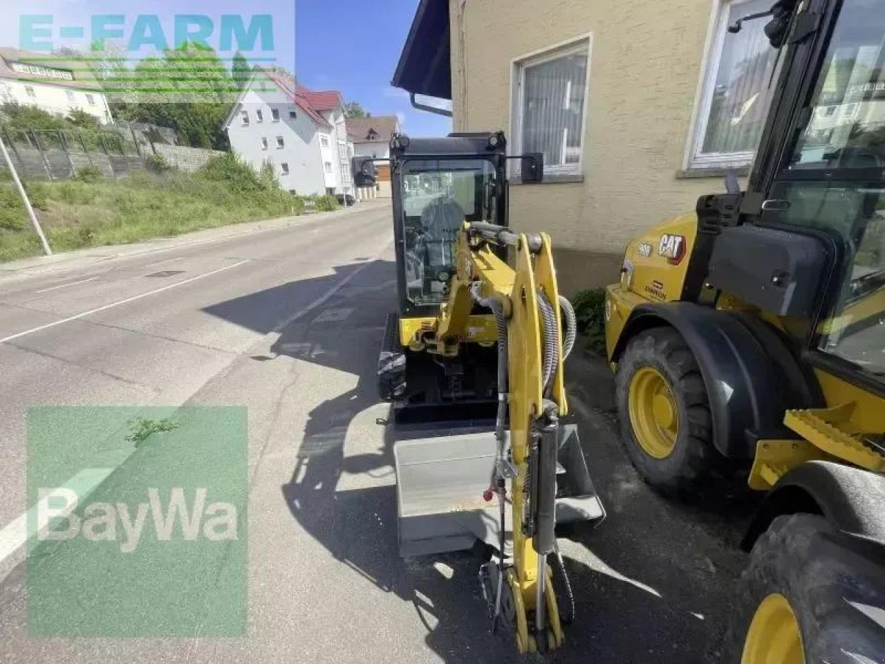Caterpillar cat 302cr-05a - Mini pelle: photos 2 Caterpillar cat 302cr-05a - Mini pelle: photos 2