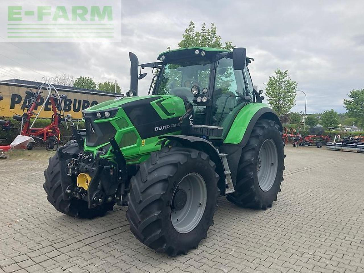 Deutz-Fahr 6175.4 agrotron ttv TTV - Tracteur agricole: photos 1 Deutz-Fahr 6175.4 agrotron ttv TTV - Tracteur agricole: photos 1