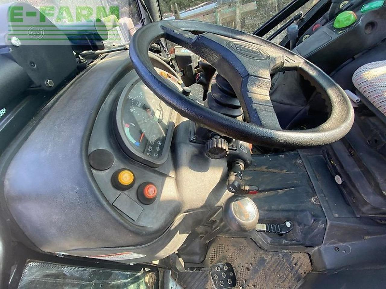 Tracteur agricole Deutz-Fahr agrocompact f90: photos 26