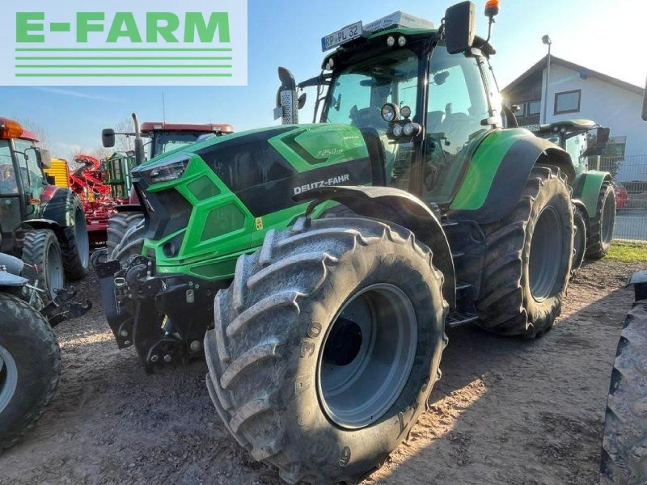 Deutz-Fahr agrotron 7250 ttv - Tracteur agricole: photos 1 Deutz-Fahr agrotron 7250 ttv - Tracteur agricole: photos 1