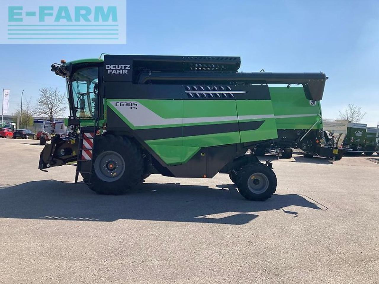 Deutz-Fahr c 6305 ts t5 mit schneidwerk - Moissonneuse-batteuse: photos 4 Deutz-Fahr c 6305 ts t5 mit schneidwerk - Moissonneuse-batteuse: photos 4