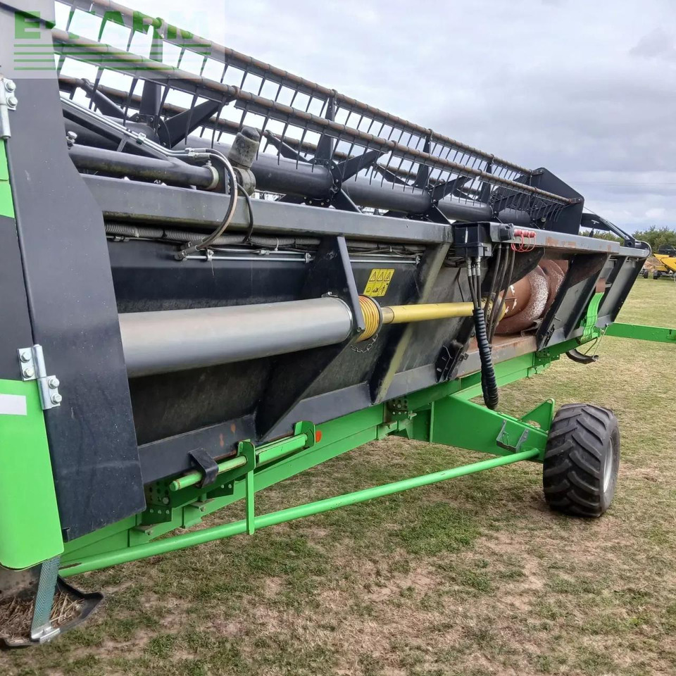 Deutz-Fahr c 9206 ts - Moissonneuse-batteuse: photos 4 Deutz-Fahr c 9206 ts - Moissonneuse-batteuse: photos 4