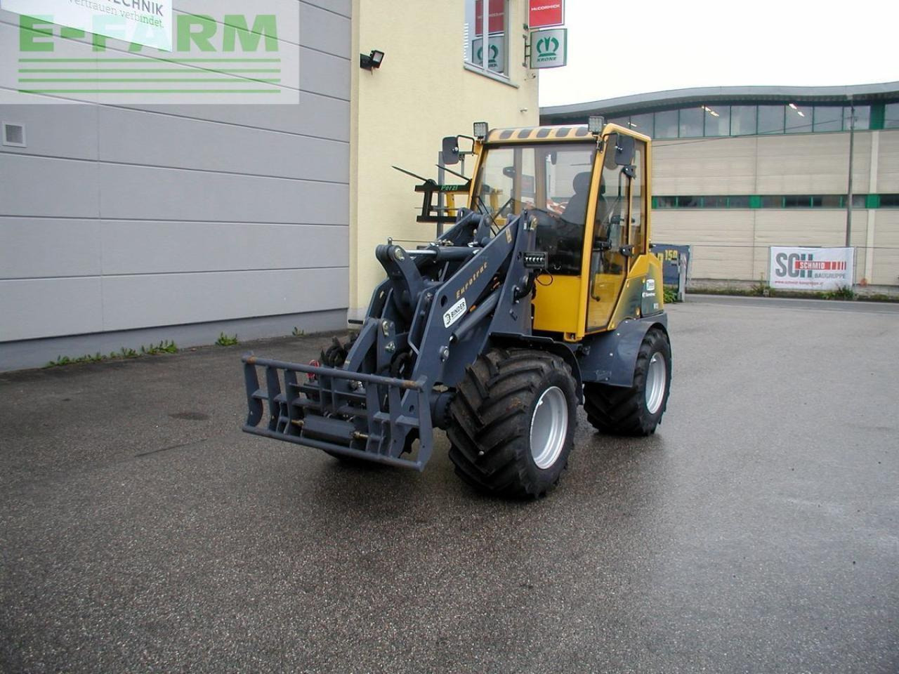 Eurotrac 850 / w13-cf hoflader - Mini pelle: photos 1 Eurotrac 850 / w13-cf hoflader - Mini pelle: photos 1