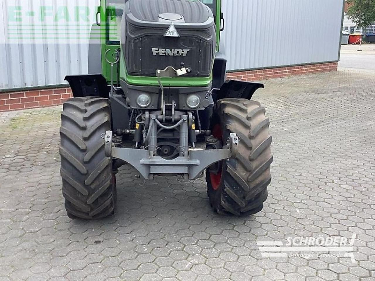 Fendt 209 f vario gen3 power F - Tracteur agricole: photos 2 Fendt 209 f vario gen3 power F - Tracteur agricole: photos 2