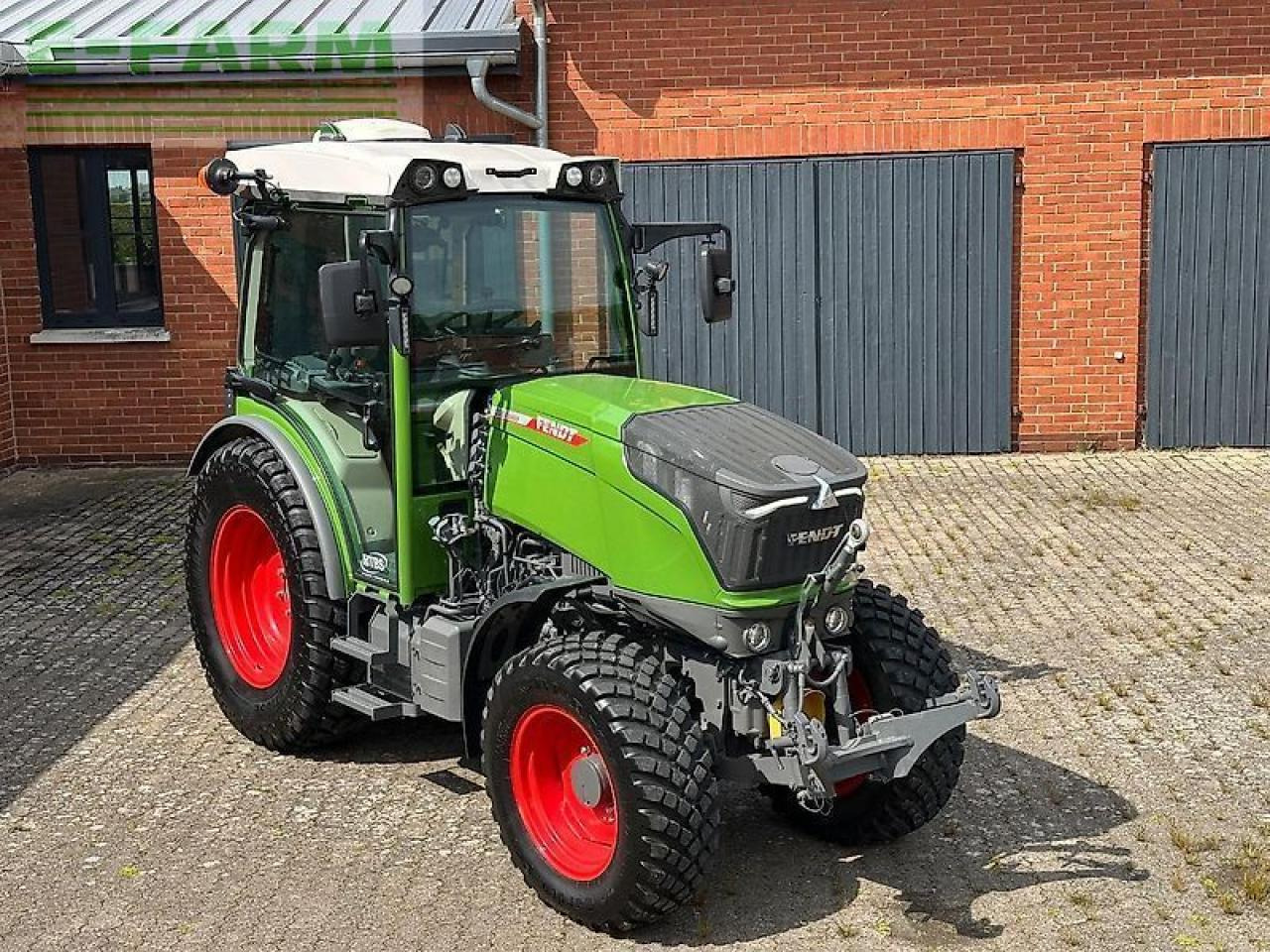 Fendt 209 f vario profi plus setting2 F - Tracteur agricole: photos 5 Fendt 209 f vario profi plus setting2 F - Tracteur agricole: photos 5