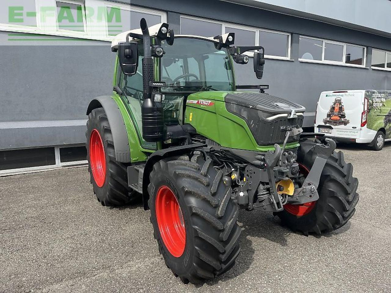 Fendt 211 s vario gen3 power setting 2 - Tracteur agricole: photos 4 Fendt 211 s vario gen3 power setting 2 - Tracteur agricole: photos 4
