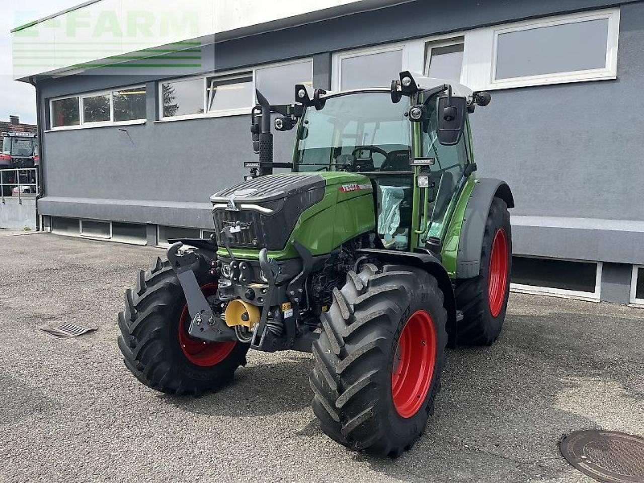 Fendt 211 s vario gen3 power setting 2 - Tracteur agricole: photos 1 Fendt 211 s vario gen3 power setting 2 - Tracteur agricole: photos 1