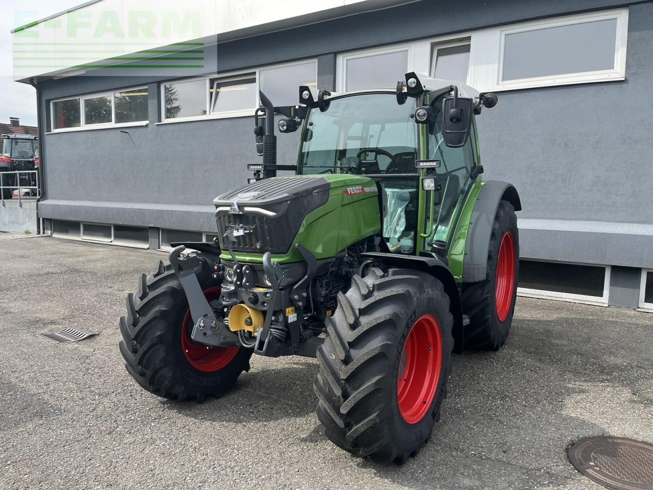 Fendt 211 s vario gen3 power setting 2 - Tracteur agricole: photos 1 Fendt 211 s vario gen3 power setting 2 - Tracteur agricole: photos 1