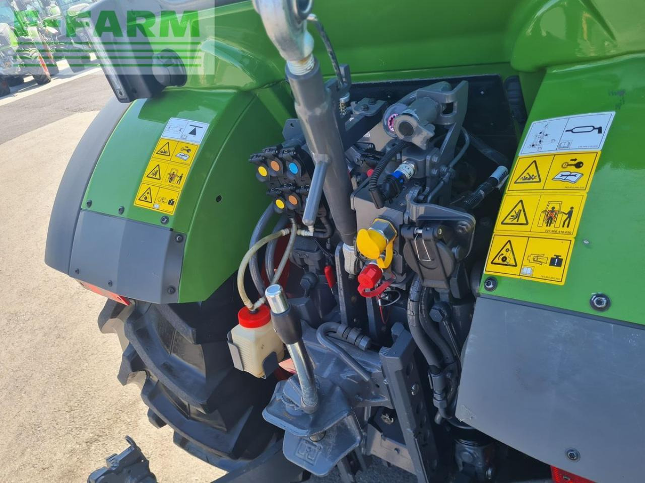 Fendt 211 vario f F - Tracteur agricole: photos 5 Fendt 211 vario f F - Tracteur agricole: photos 5