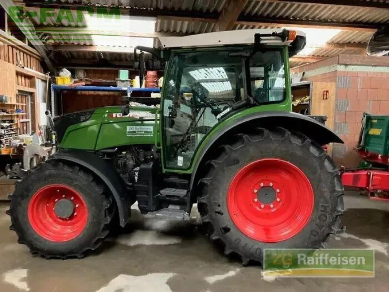 Fendt 211 vario power setting 2 - Tracteur agricole: photos 2 Fendt 211 vario power setting 2 - Tracteur agricole: photos 2