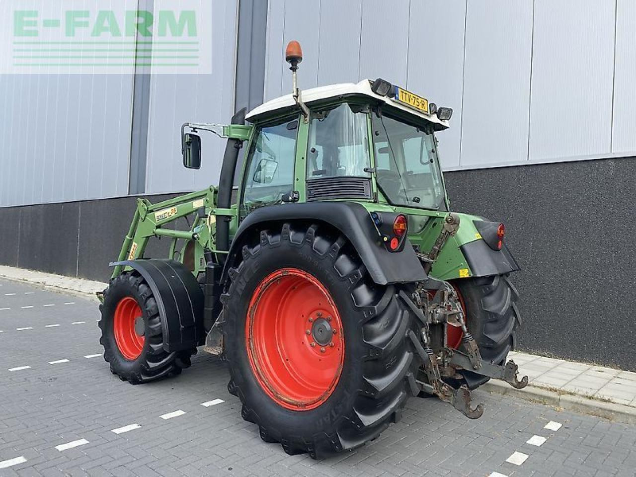 Fendt 409 vario met stoll fz 35 voorlader - Tracteur agricole: photos 4 Fendt 409 vario met stoll fz 35 voorlader - Tracteur agricole: photos 4