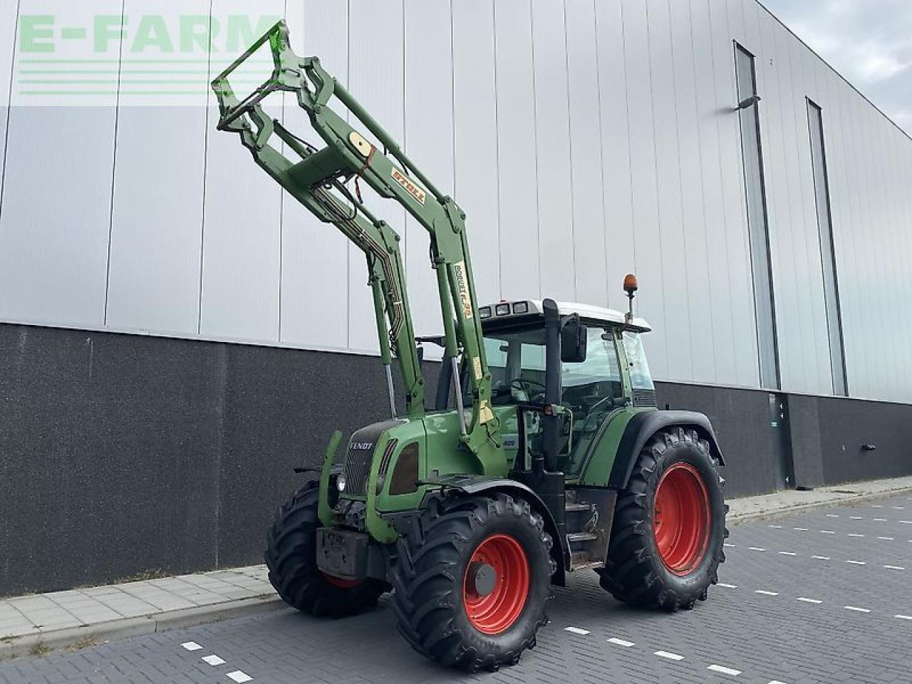 Fendt 409 vario met stoll fz 35 voorlader - Tracteur agricole: photos 1 Fendt 409 vario met stoll fz 35 voorlader - Tracteur agricole: photos 1