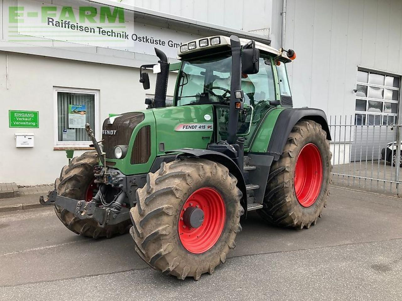 Fendt 415 vario - Tracteur agricole: photos 1 Fendt 415 vario - Tracteur agricole: photos 1