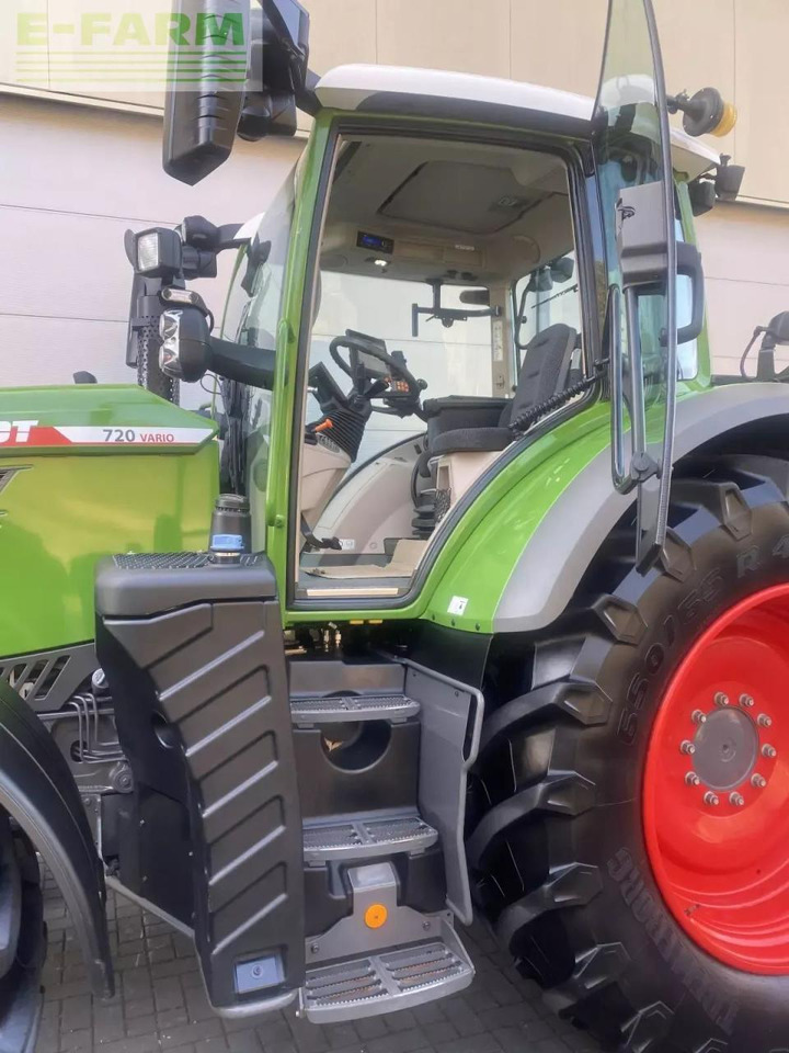Fendt 720 vario gen.6 profi+ setting2 profiplus (kein 718, 722, 724) ProfiPlus - Tracteur agricole: photos 3 Fendt 720 vario gen.6 profi+ setting2 profiplus (kein 718, 722, 724) ProfiPlus - Tracteur agricole: photos 3