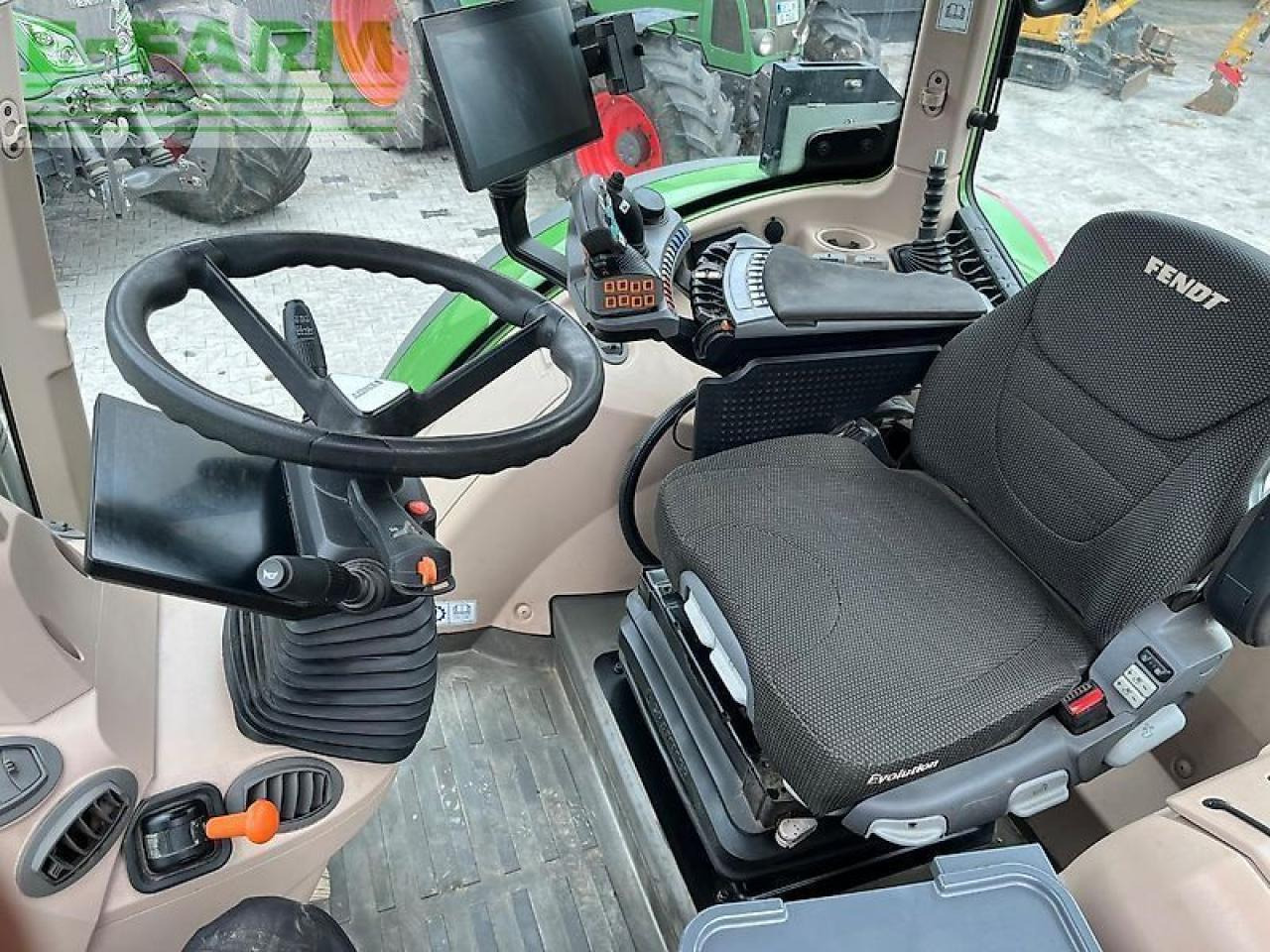 Tracteur agricole Fendt 724 gen6 profi+: photos 18