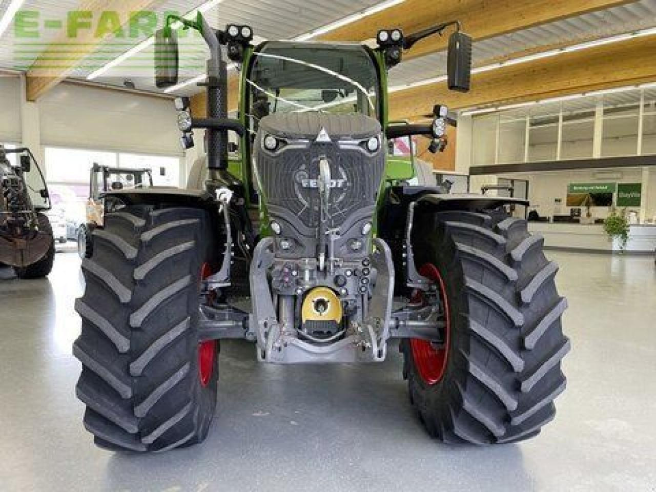 Fendt 724 gen7 profi plus setting2 - Tracteur agricole: photos 3 Fendt 724 gen7 profi plus setting2 - Tracteur agricole: photos 3