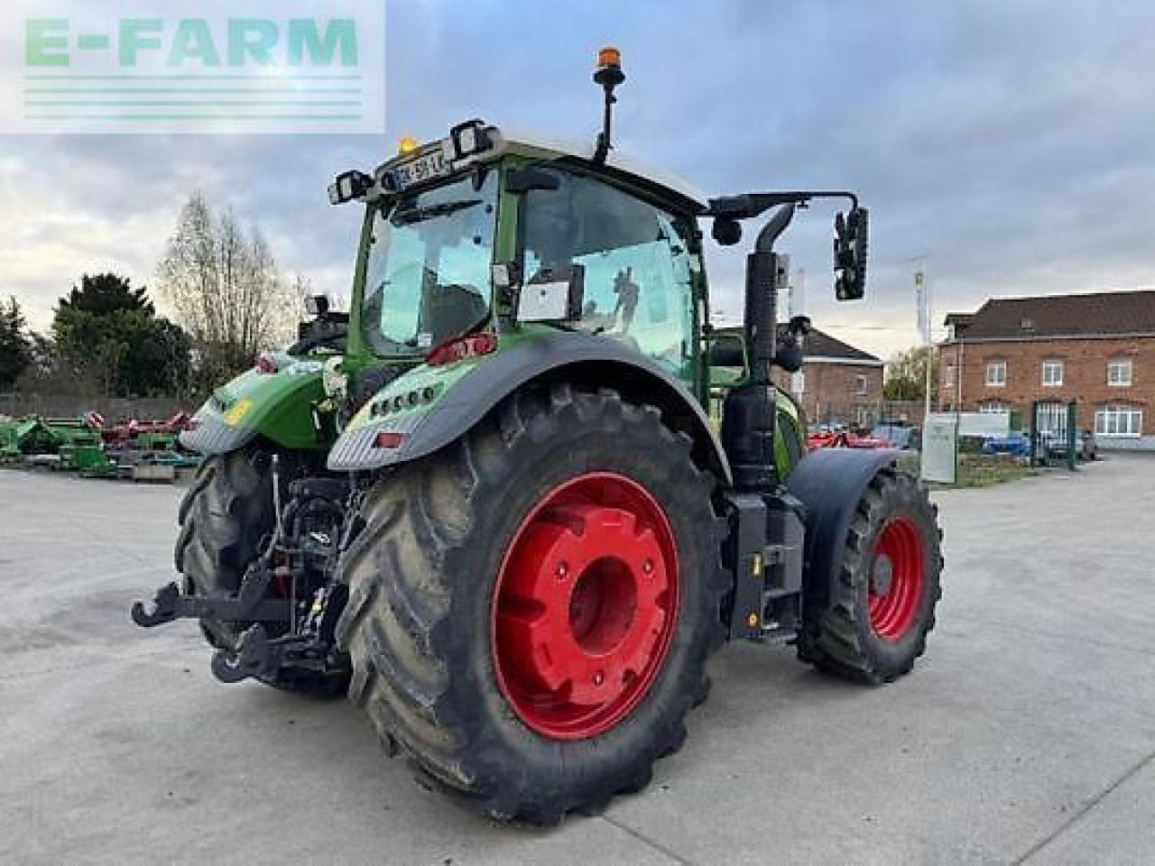 Fendt 724 profi plus - Tracteur agricole: photos 4 Fendt 724 profi plus - Tracteur agricole: photos 4