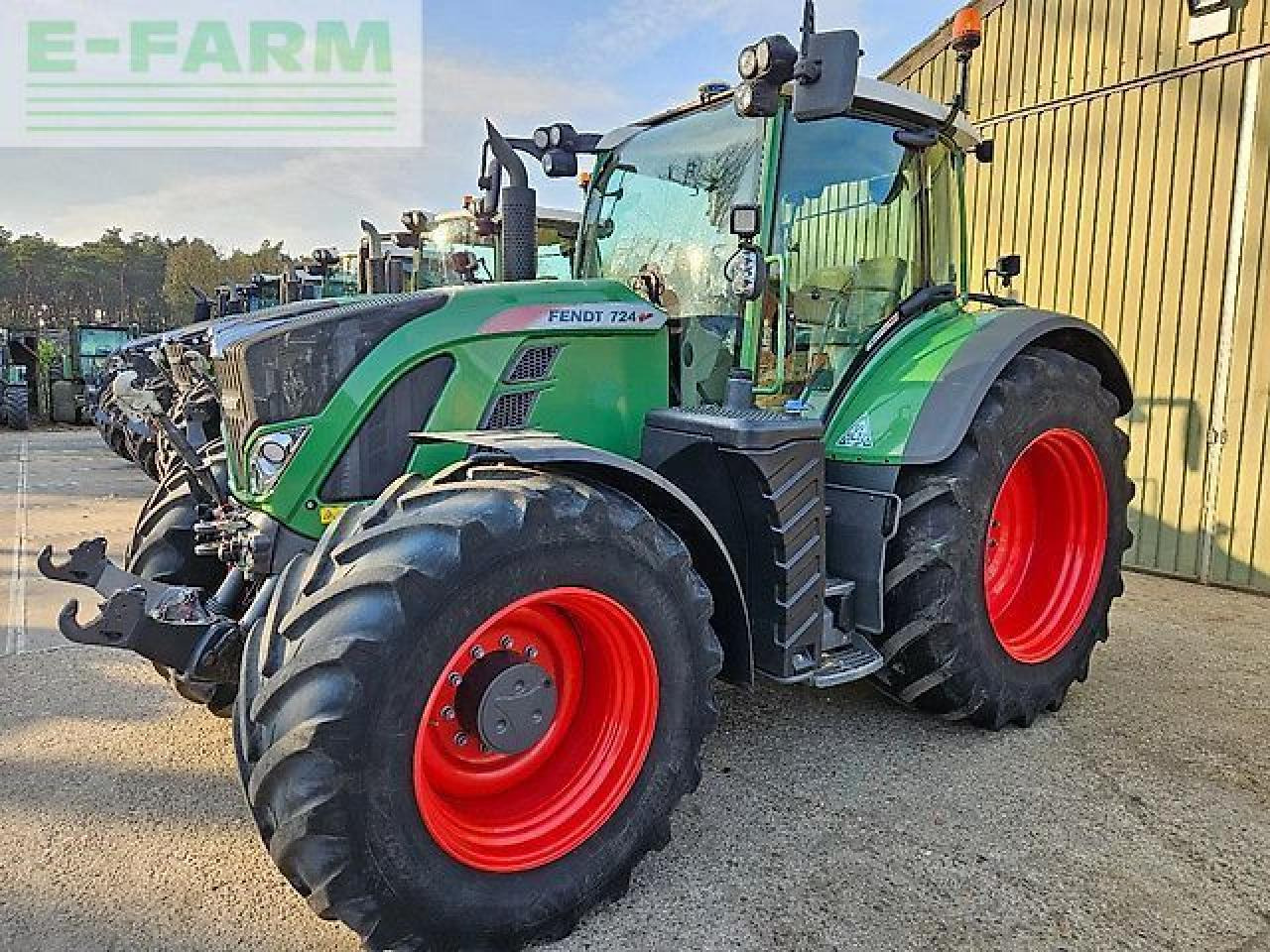 Fendt 724 s4 profi plus 4900h. (718 720 722 ) - Tracteur agricole: photos 2 Fendt 724 s4 profi plus 4900h. (718 720 722 ) - Tracteur agricole: photos 2