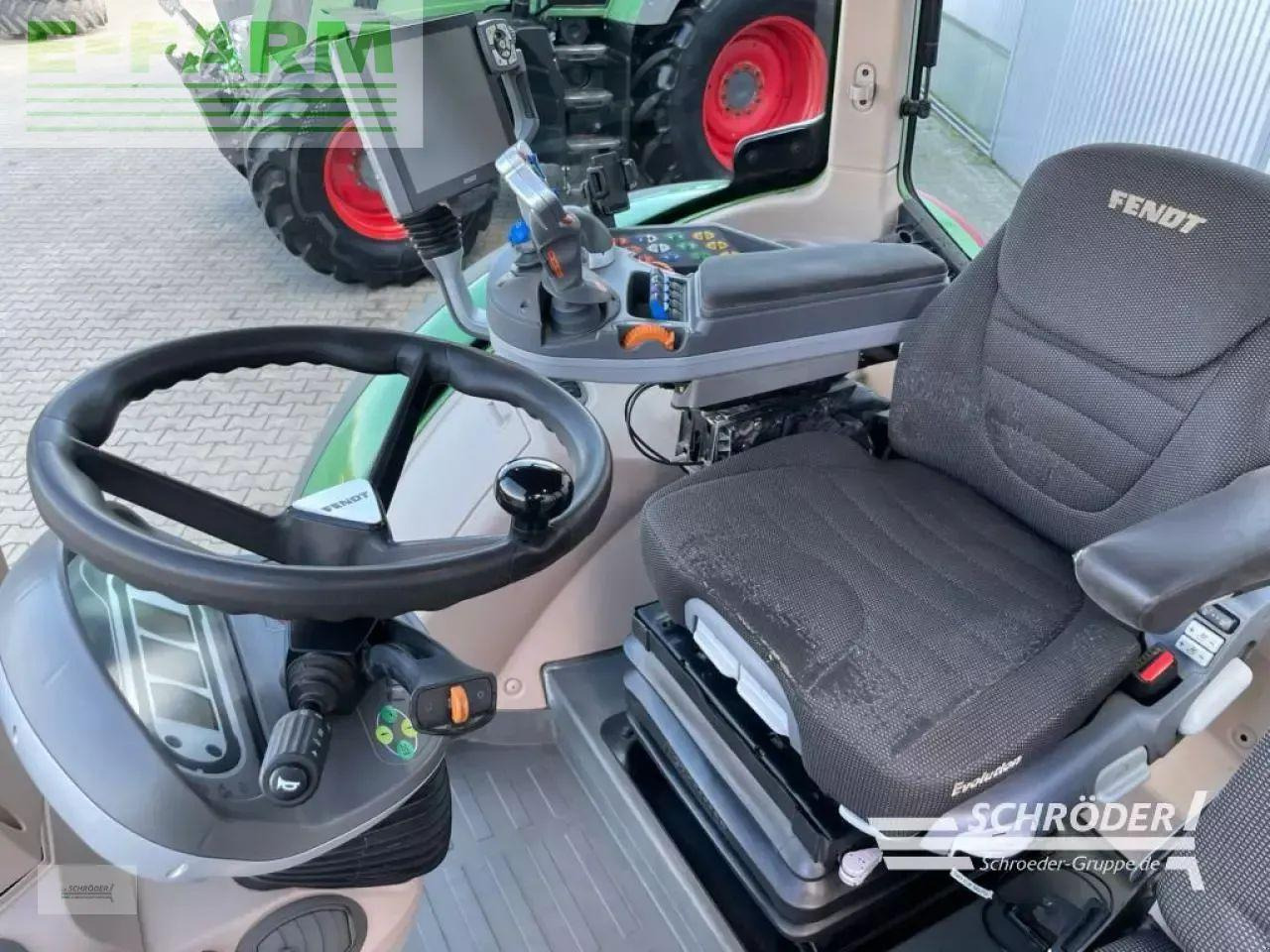 Tracteur agricole Fendt 724 s4 profi plus: photos 11